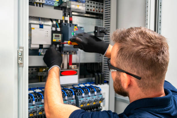 Best Licensed Electrician  in Seward, NE
